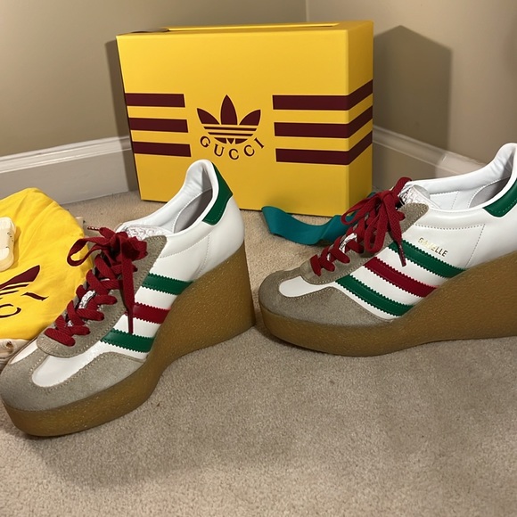 Gucci X Addidas 7.5 - Picture 5 of 11